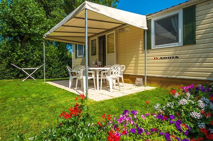 Eurocampingpacengo Hotel Lazise Exterior photo